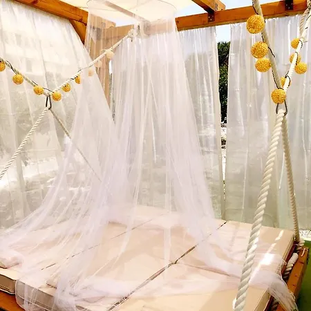 Kemping Tents With Garden Hanging Bed Pórto Ráfti